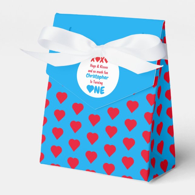 XOXO Hugs and Kisses 1st Birthday Favour Box (Front Side)