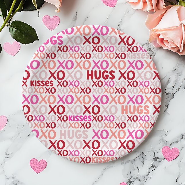 XOXO Hugs and Kisses Pink and Red Galentine Party Paper Plate (XOXO Hugs and Kisses Pink and Red Galentine Party Paper Plates)