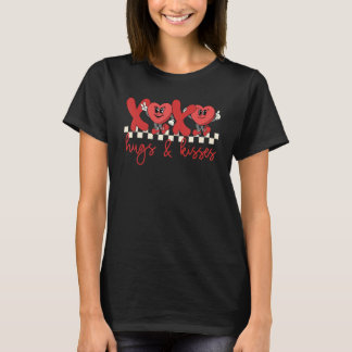 XOXO Hugs & Kisses Funny Heart Groovy Retro Valent T-Shirt