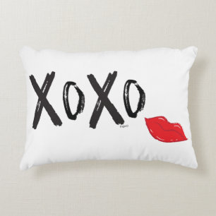 XoXo-Hugs-Kisses-with-Red-Lips Decorative Cushion