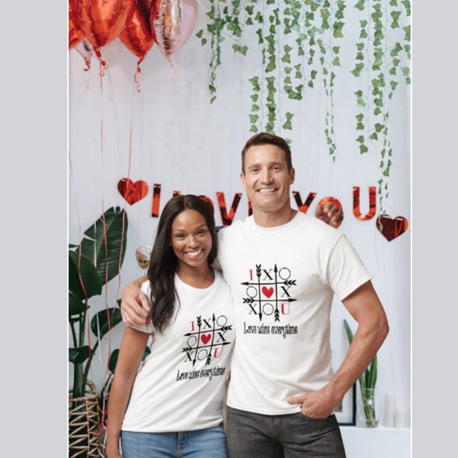 XOXO Love Modern Happy Valentines Day T-Shirt (Creator Uploaded)
