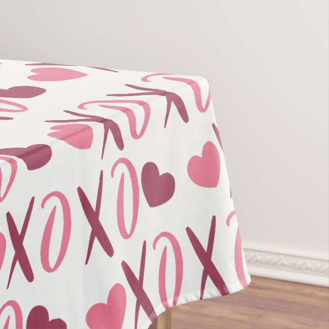 XOXO Love Valentine design Tablecloth (In Situ)