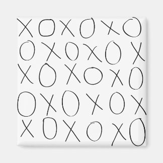 XOXO MAGNET