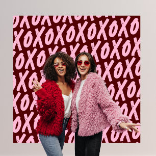 XOXO Painted Look Font Dark Red and Pink Backdrop Tapestry