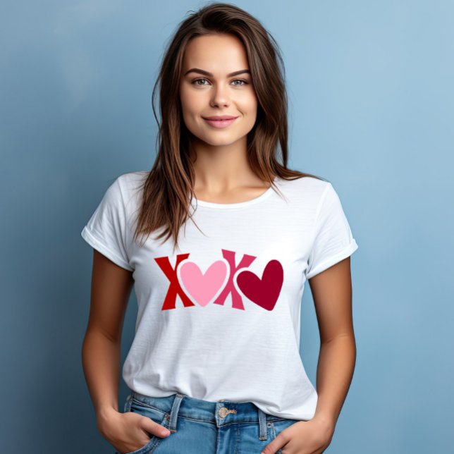 "XOXO" Valentines Day T-Shirt (Creator Uploaded)