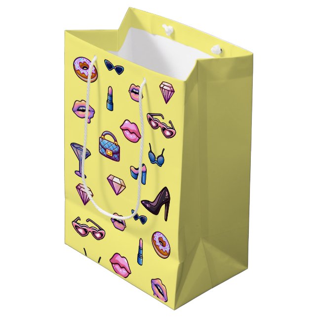 Y2K glamour girl set Medium Gift Bag (Front Angled)