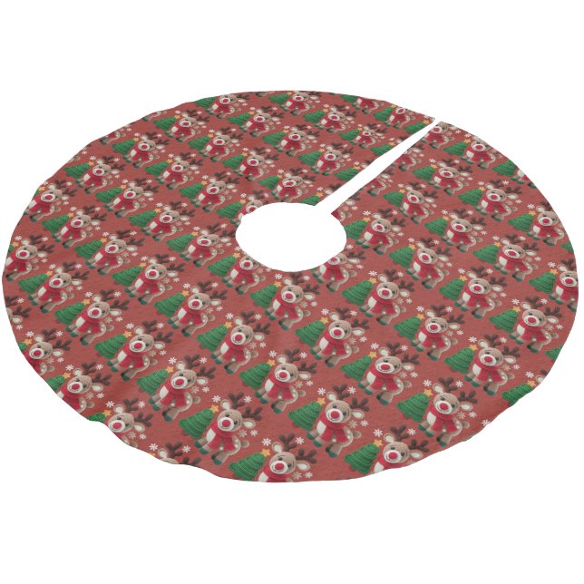 Yarn Rudolph Tree Skirt (Angled)
