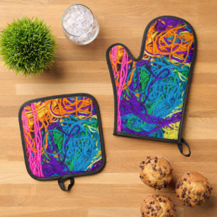 Yarn Tangles Realistic Texture Crochet Knitting Oven Mitt & Pot Holder Set