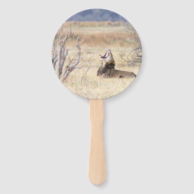 Yawning lion hand fan (Back)