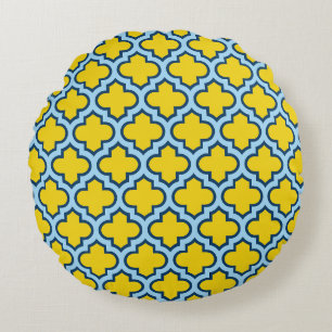 Yellow and Baby Blue Trellis, Lattice, Quatrefoil Round Cushion