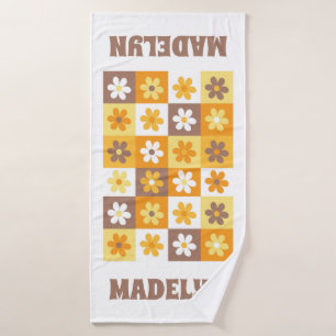 Yellow and Brown Groovy Daisy Chequerboard Bath Towel