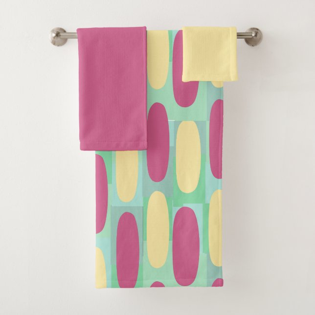 Yellow and Pink Ovals Bath Towel Set (Insitu)