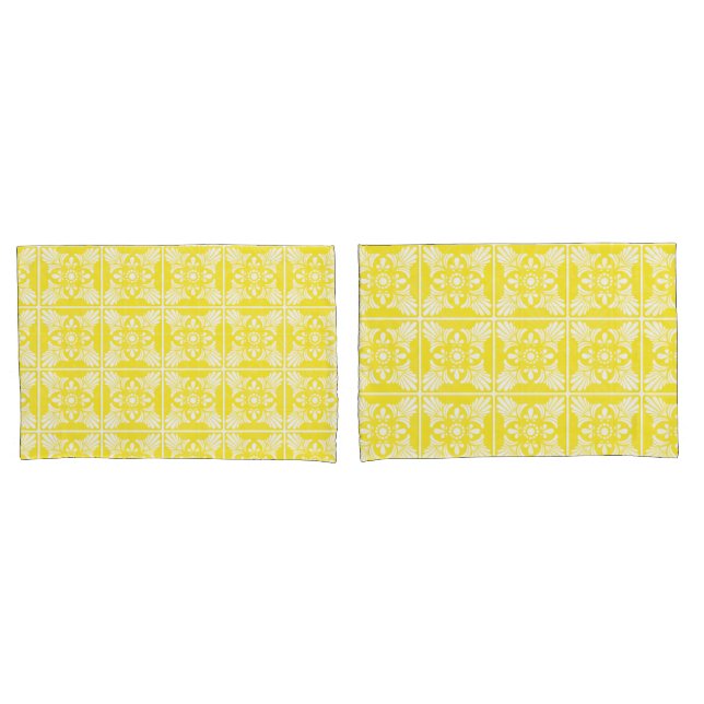 Yellow and White Mediterranean Tile Patterned Pillowcase (Front-Set)