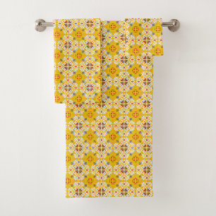 Yellow and white patterned floral bath towel set