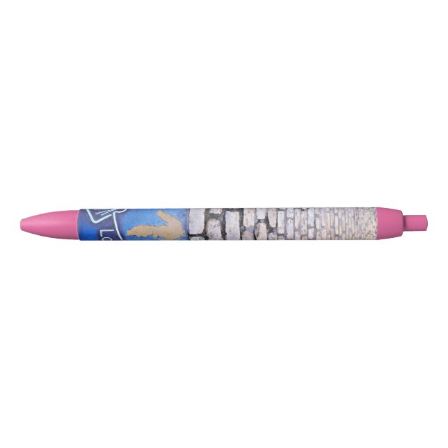 Yellow arrow black ink pen (Front)