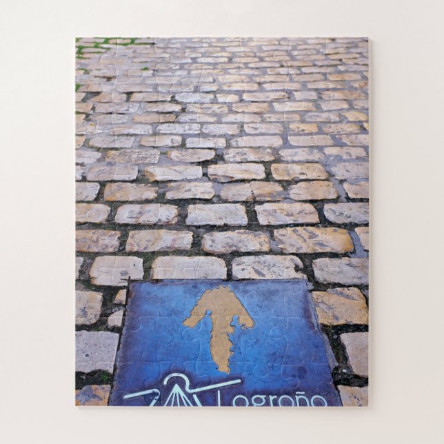 Yellow arrow jigsaw puzzle (Vertical)