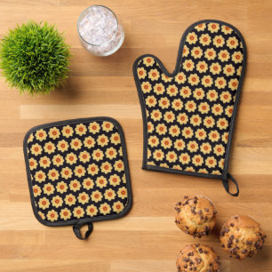 Yellow Dahlia Floral Pattern on Black Oven Mitt & Pot Holder Set