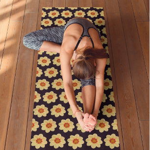 Yellow Dahlia Floral Pattern Yoga Mat