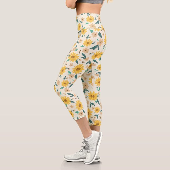 Yellow Daisy Flower Pattern Capri Leggings (Left)