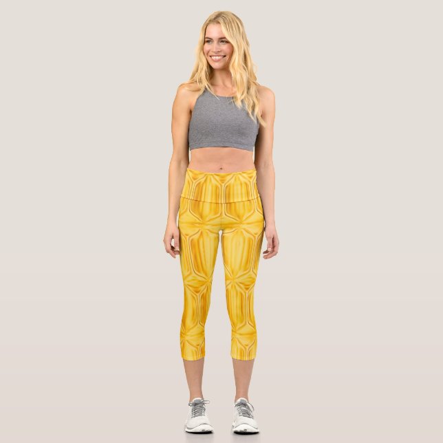 Yellow diamond pattern capri leggings (Front)