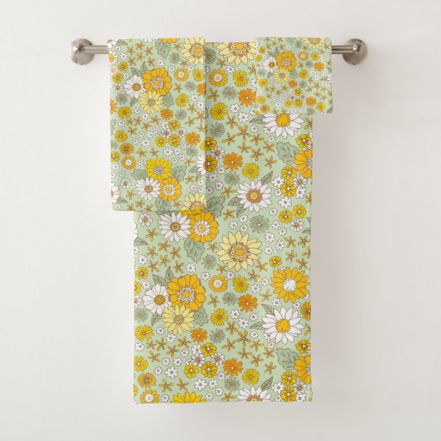 Yellow Floral Garden Pattern Bath Towel Set (Insitu)
