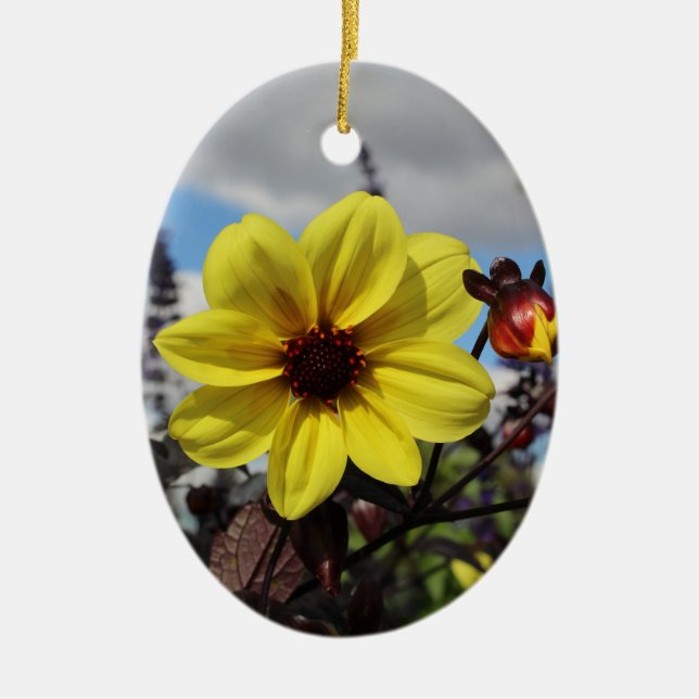 Yellow flower ornament (Front)