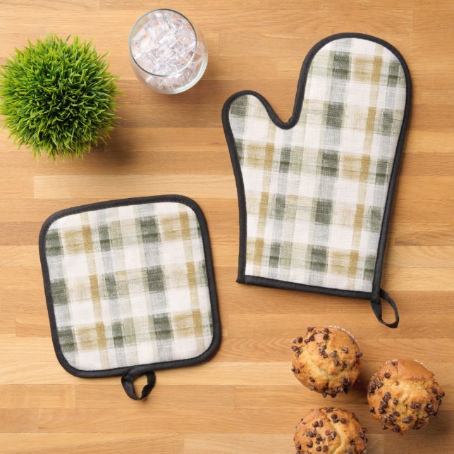 Yellow Green White Plaid Stripes Oven Mitt & Pot Holder Set (Top Down)