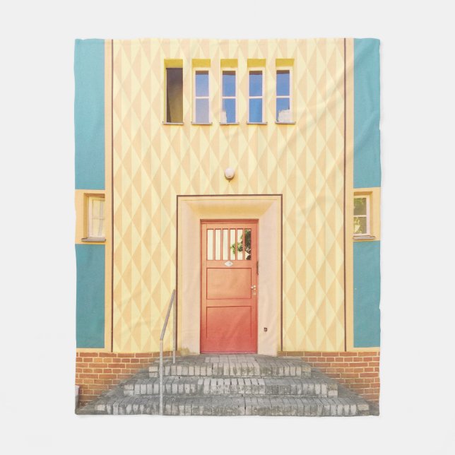 Yellow house illustration fleece blanket (Front)