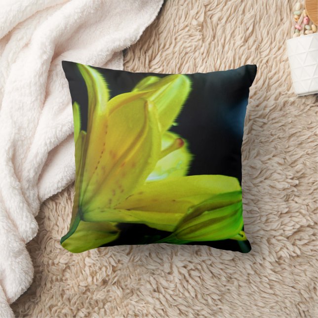 Yellow Lily with Wind Effect by Shirley Taylor Cushion (Blanket)