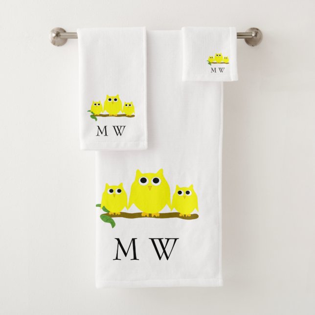 Yellow Owls Design Monogrammed Bath Towel Set (Insitu)
