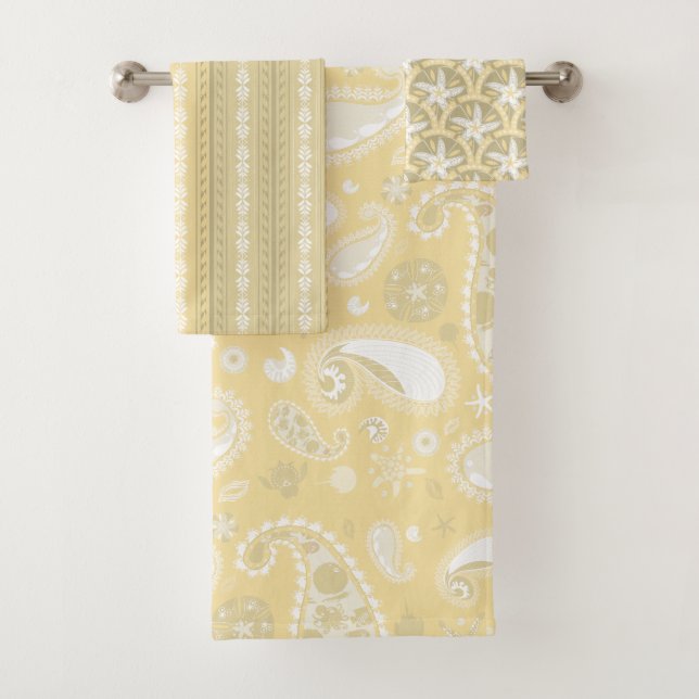 Yellow Paisley Bath Towel Set (Insitu)