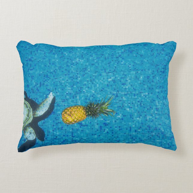 Yellow pineapple fruit decorative cushion (Front)