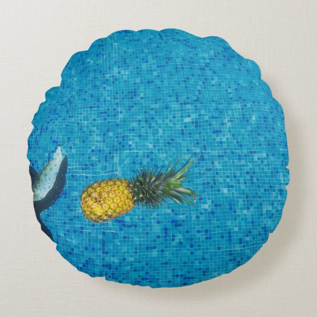 Yellow pineapple fruit round cushion (Front)
