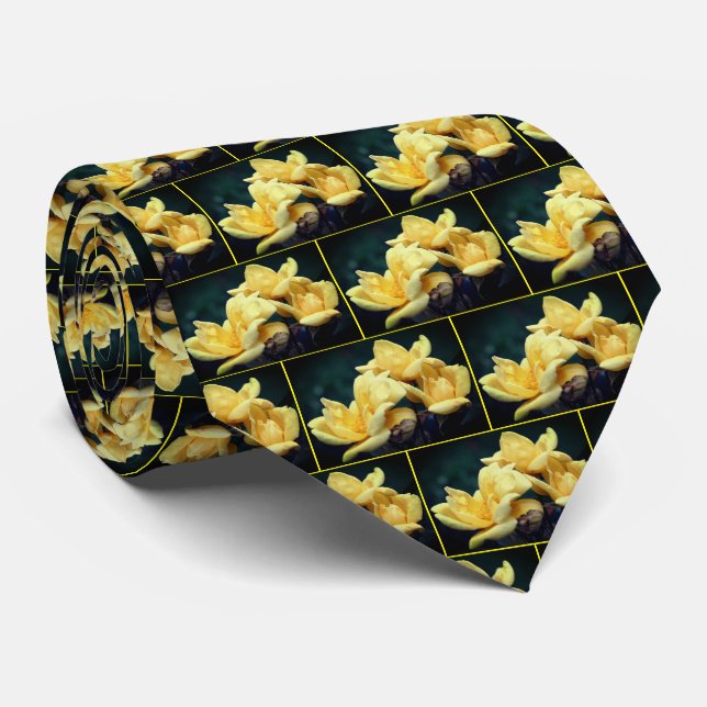 Yellow Rose Trio  Tie (Rolled)