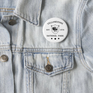 Yellowstone national park 6 cm round badge