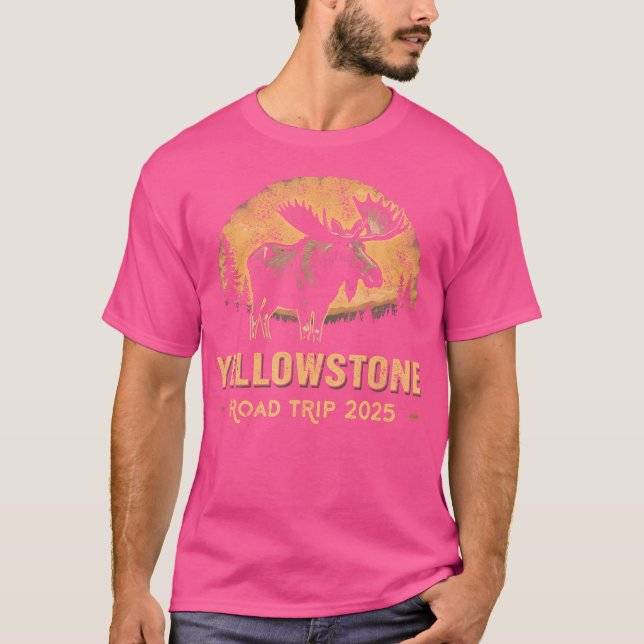 Yellowstone National Park Family Road Trip 2025 Mo T-Shirt (Front)
