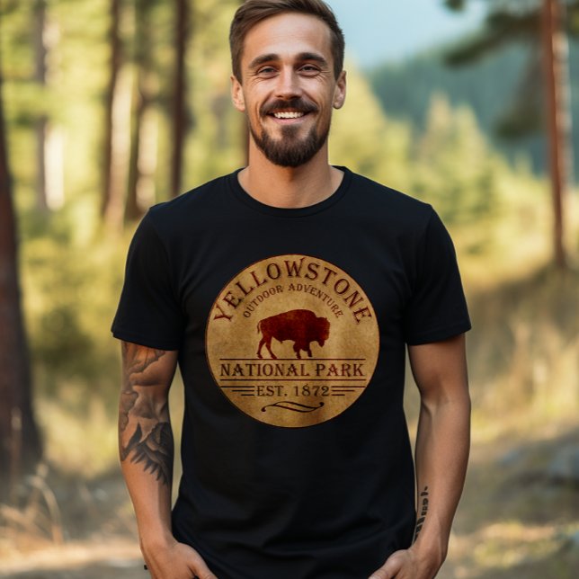 Yellowstone national park T-Shirt (Creator Uploaded)