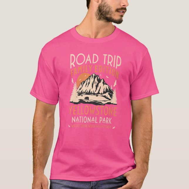 Yellowstone Us National Park Family Road Trip Vaca T-Shirt (Front)