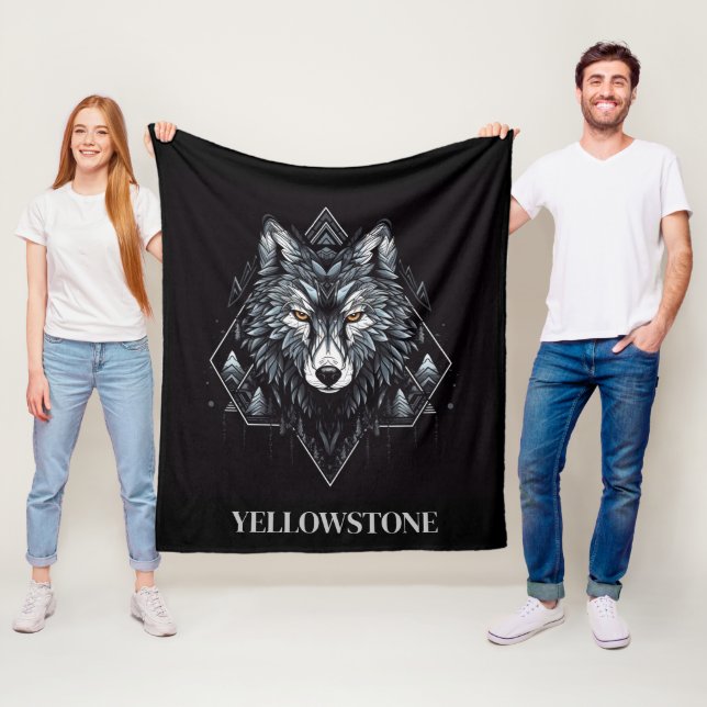 Yellowstone Wolf Fleece Blanket (In Situ)