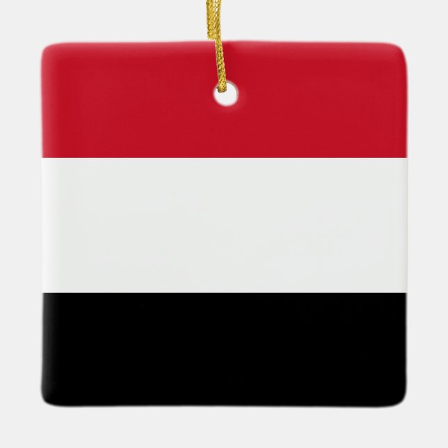 Yemen Flag Ceramic Ornament (Front)