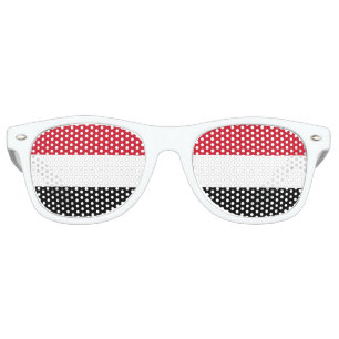 Yemen Flag Retro Sunglasses