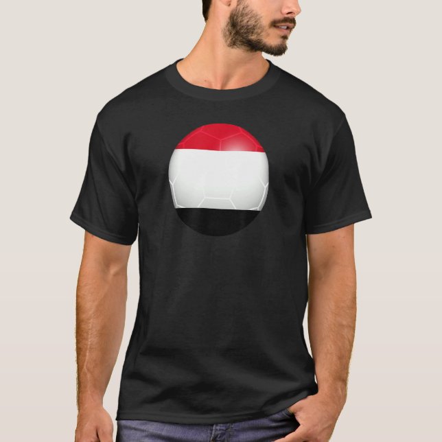 Yemen Futbol Flag T-Shirt (Front)