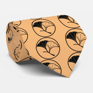 Yin and yang ginkgo leaves in threadlike ring tie