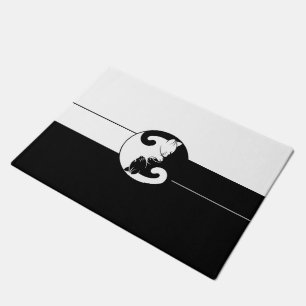 Yin yang cats doormat