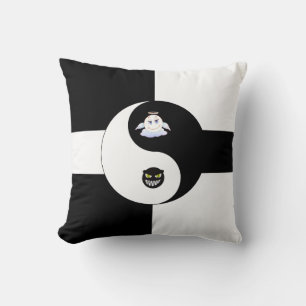 Yin yang cushion