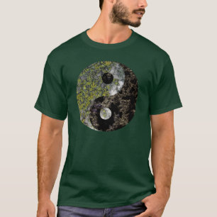 yin yang lichen T-Shirt