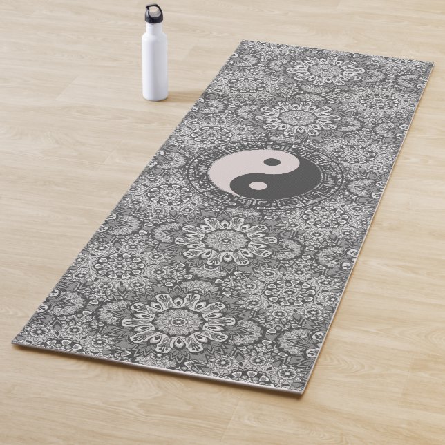 Yin Yang Mandala Yoga Mat (In Situ)