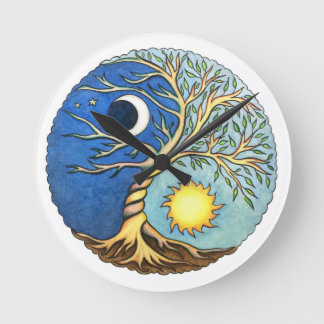Yin-Yang Moon and Sun Round Clock