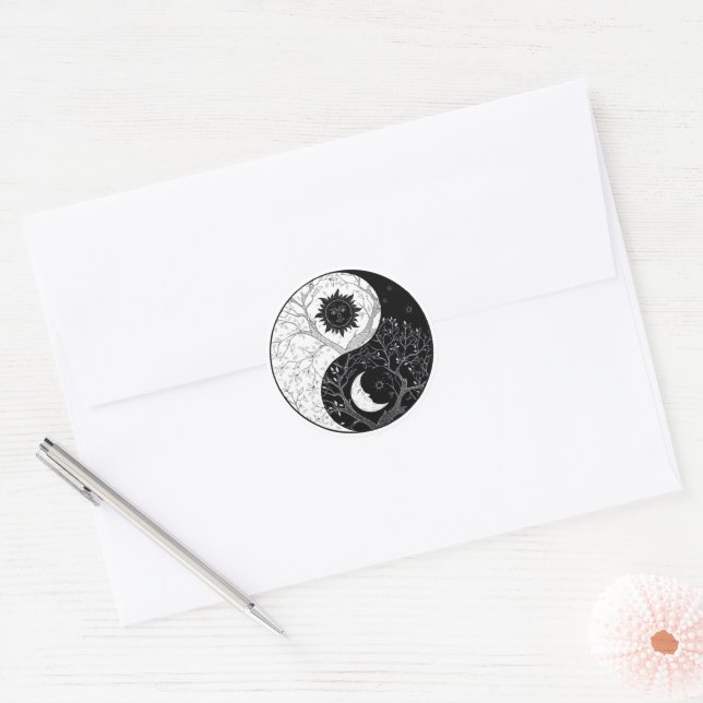 Yin & Yang / Moon & Sun Harmony Classic Round Stic Sticker (Envelope)