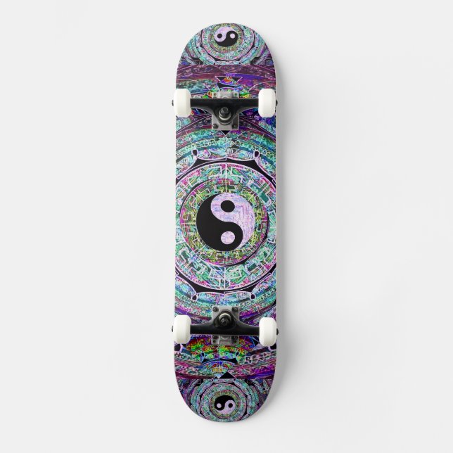 Yin Yang Skateboard (Front)